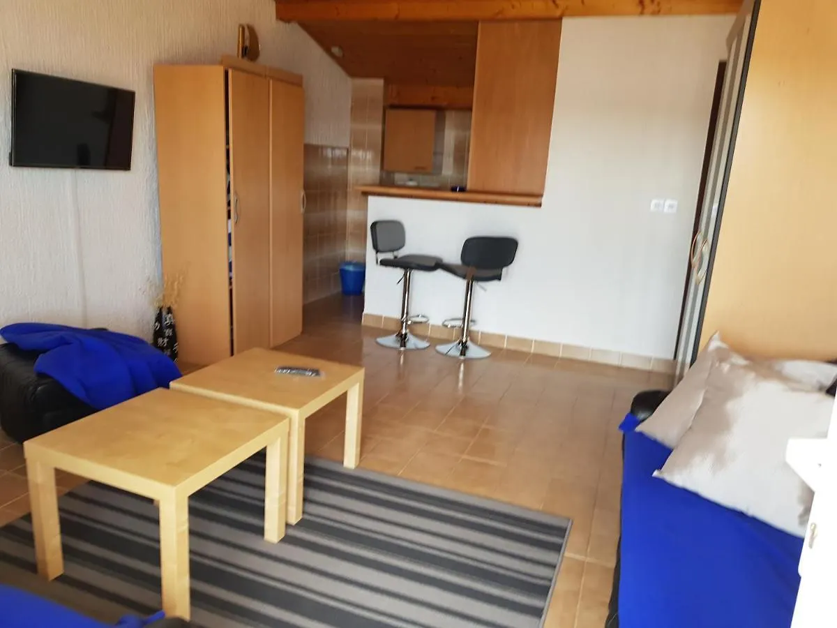 Mdm - Matti, Dade, Moni Apartment Crikvenica Croatia