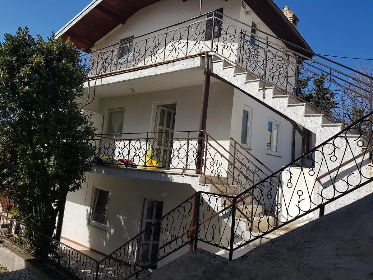 Mdm - Matti, Dade, Moni Apartment Crikvenica